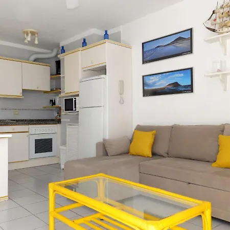 Costa Roja Views アパート