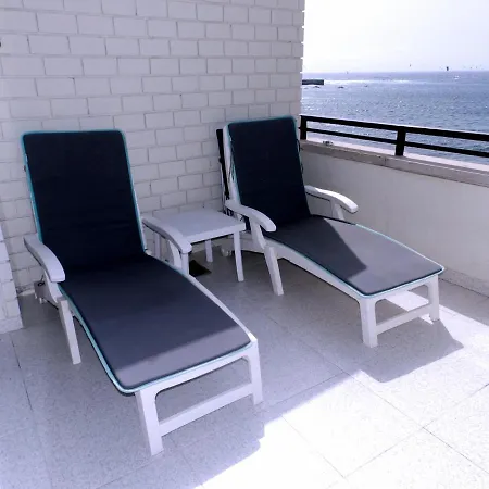 Costa Roja Views 公寓